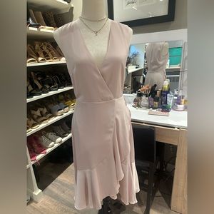 Baby pink dress size 4